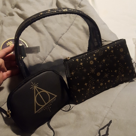New Harry Potter Makeup Bags( final price) - Picture 5 of 5